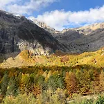 Πανσιόν Pirineos Meliz Bielsa