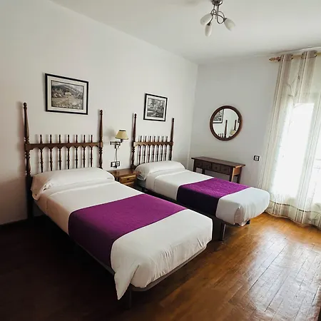 Pensión Pirineos Meliz