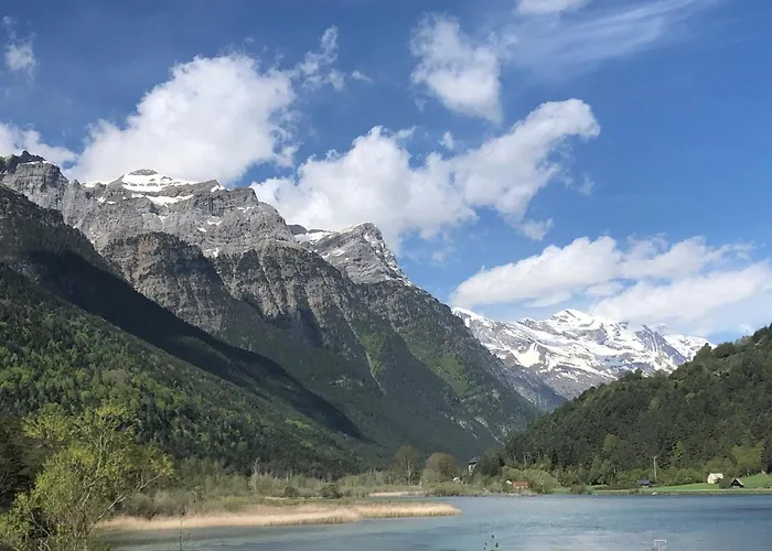 Pensión Pirineos Meliz 3*